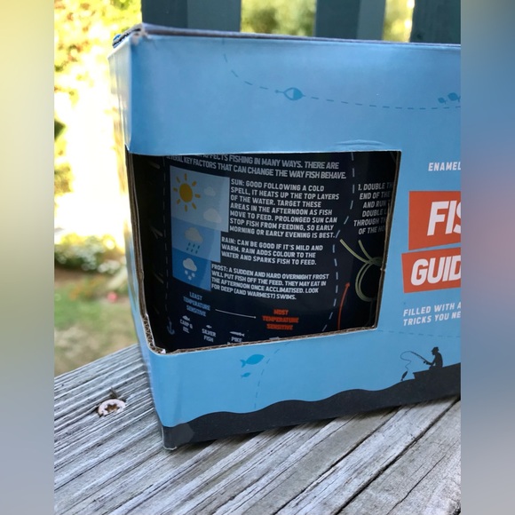 2/$10 NEW Gift Republic FISHING GUIDE MUG In Box Fish Facts Coffee Cup Tea Mug - Picture 4 of 6
